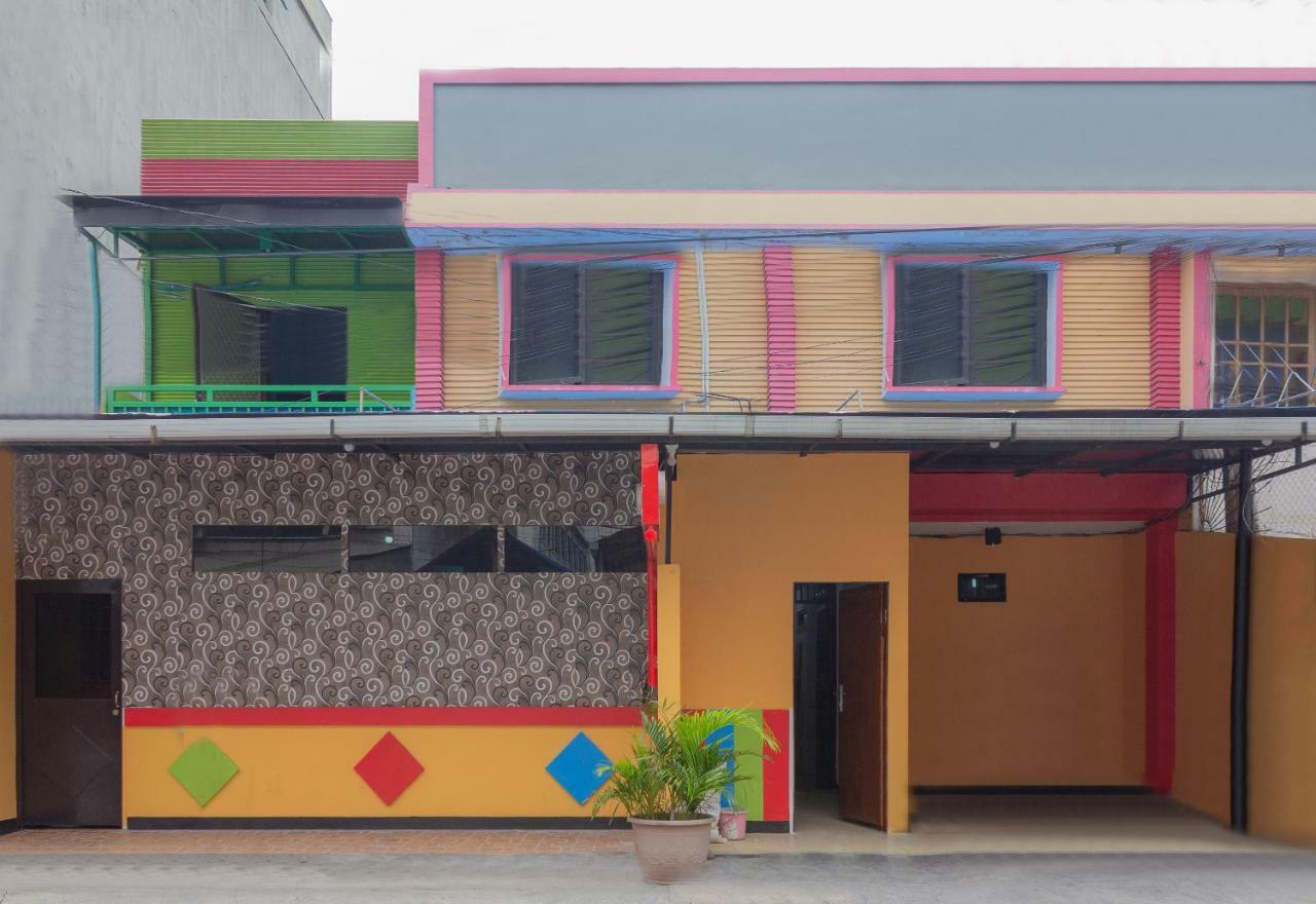 Oyo 649 K68 Residence Jakarta Eksteriør bilde