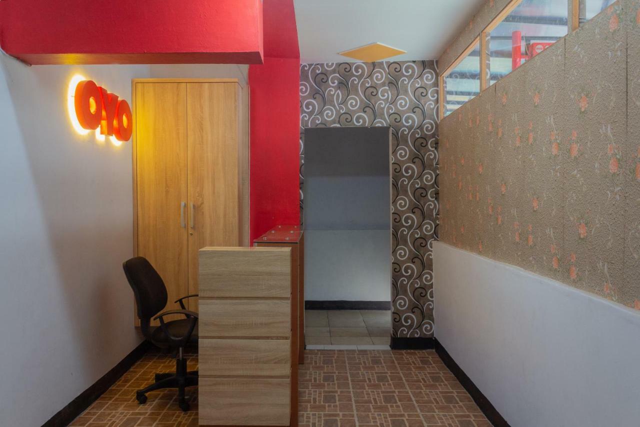 Oyo 649 K68 Residence Jakarta Eksteriør bilde