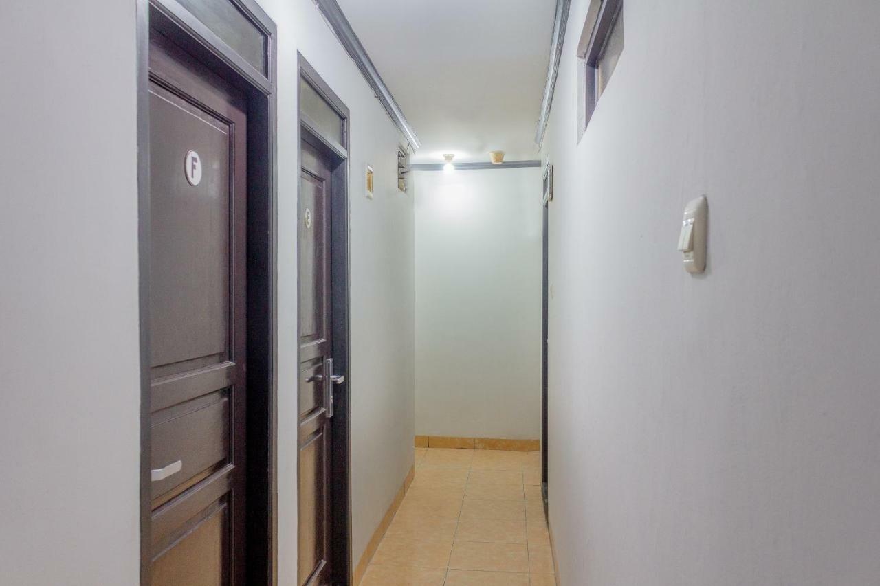 Oyo 649 K68 Residence Jakarta Eksteriør bilde