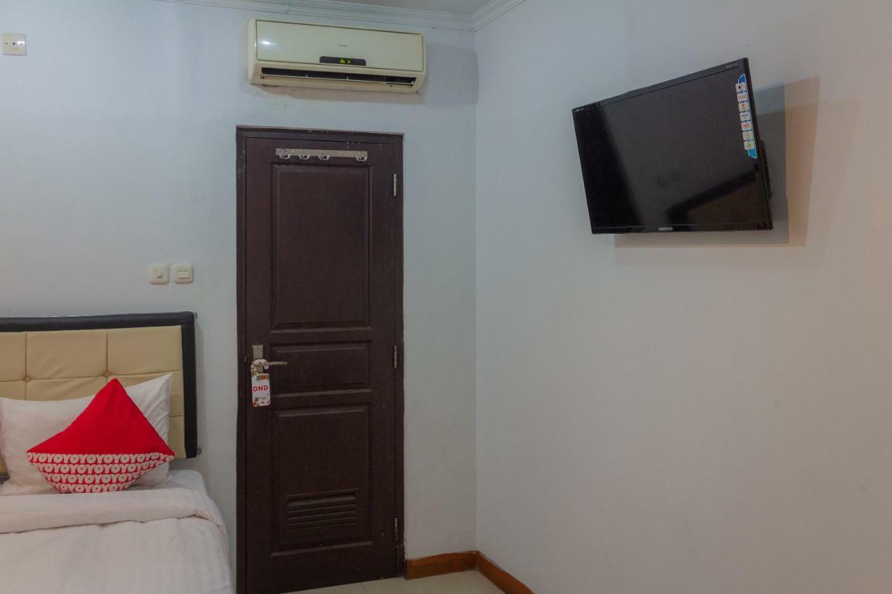 Oyo 649 K68 Residence Jakarta Eksteriør bilde