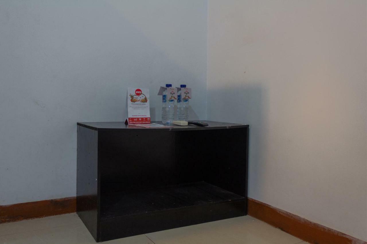 Oyo 649 K68 Residence Jakarta Eksteriør bilde