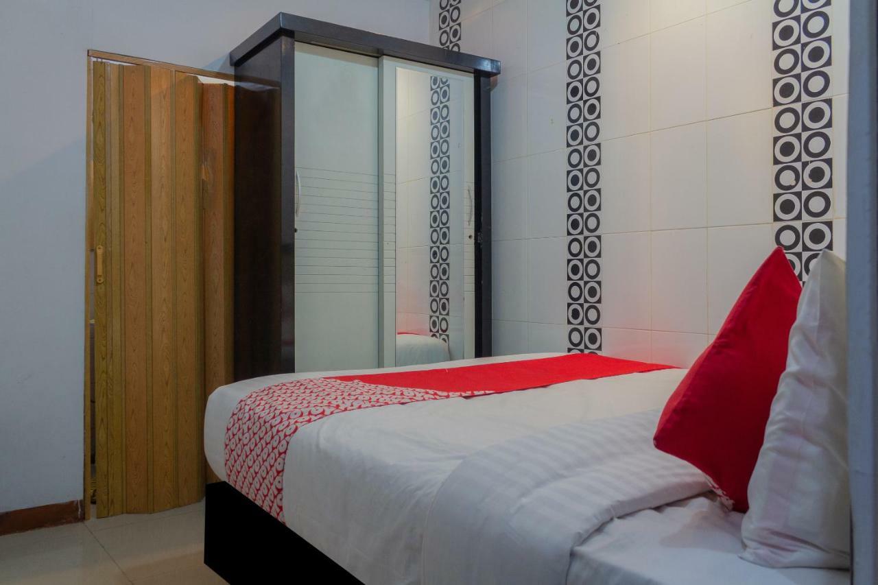 Oyo 649 K68 Residence Jakarta Eksteriør bilde