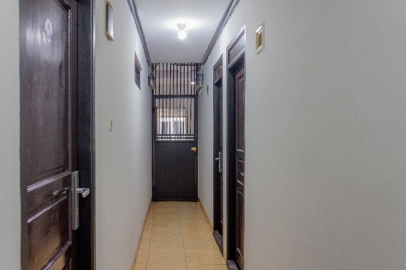 Oyo 649 K68 Residence Jakarta Eksteriør bilde